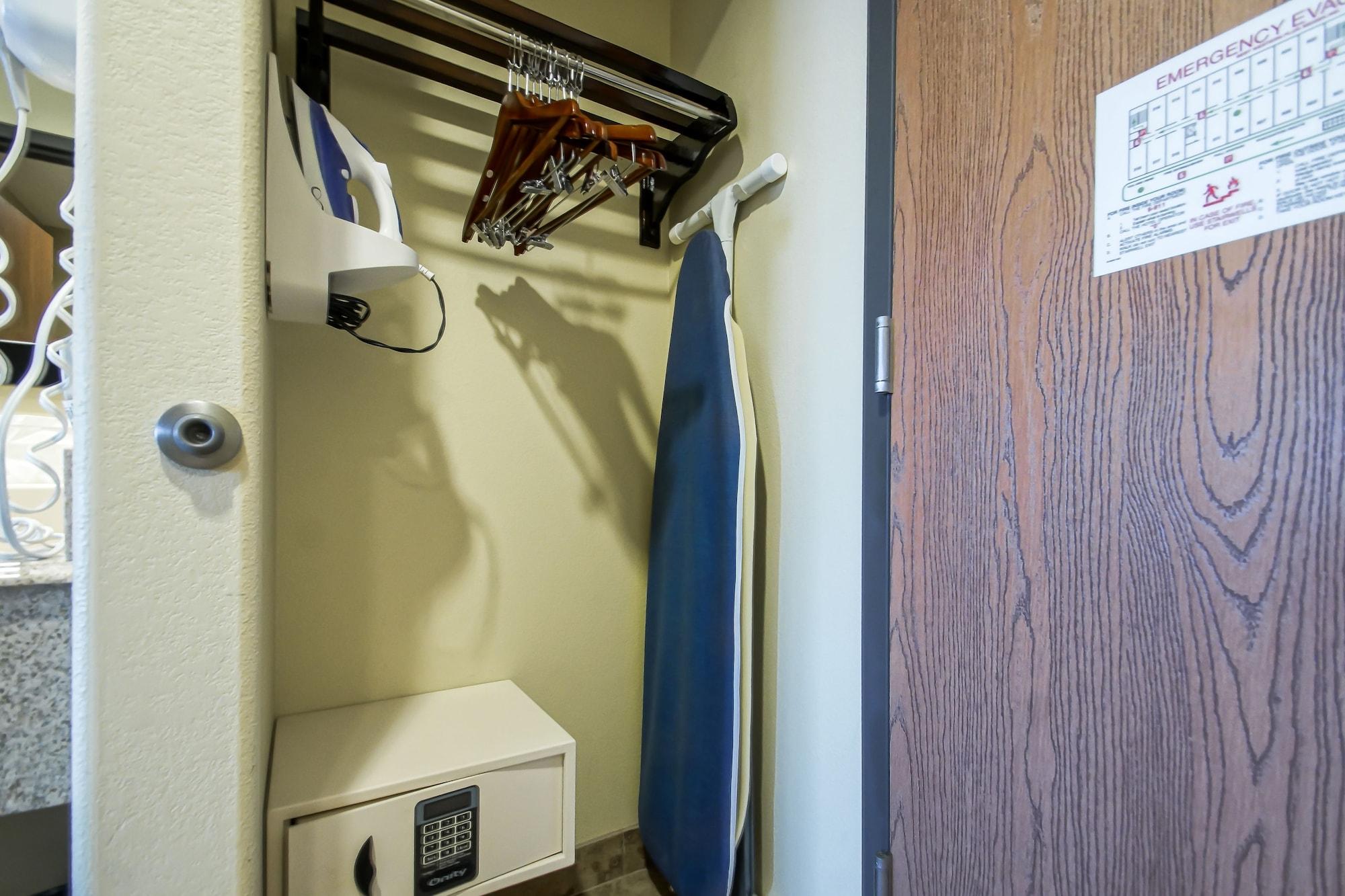 Days Inn By Wyndham Baton Rouge I-10 Prairieville Ngoại thất bức ảnh