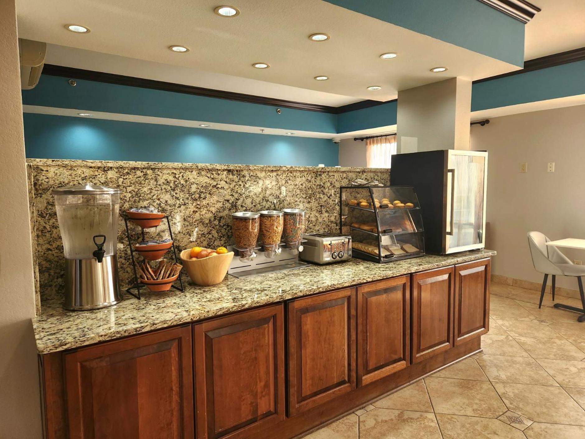 Days Inn By Wyndham Baton Rouge I-10 Prairieville Ngoại thất bức ảnh