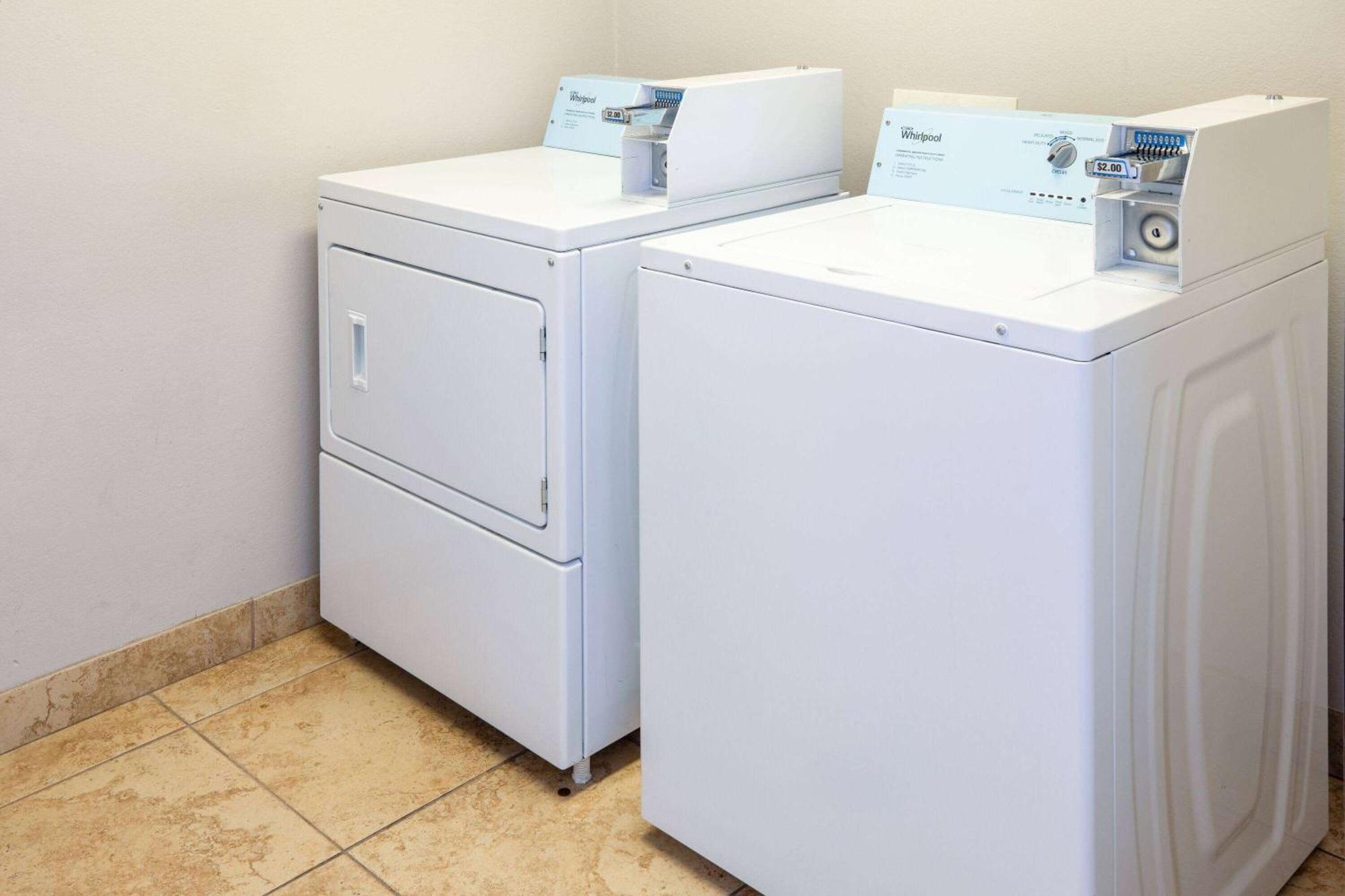 Days Inn By Wyndham Baton Rouge I-10 Prairieville Ngoại thất bức ảnh